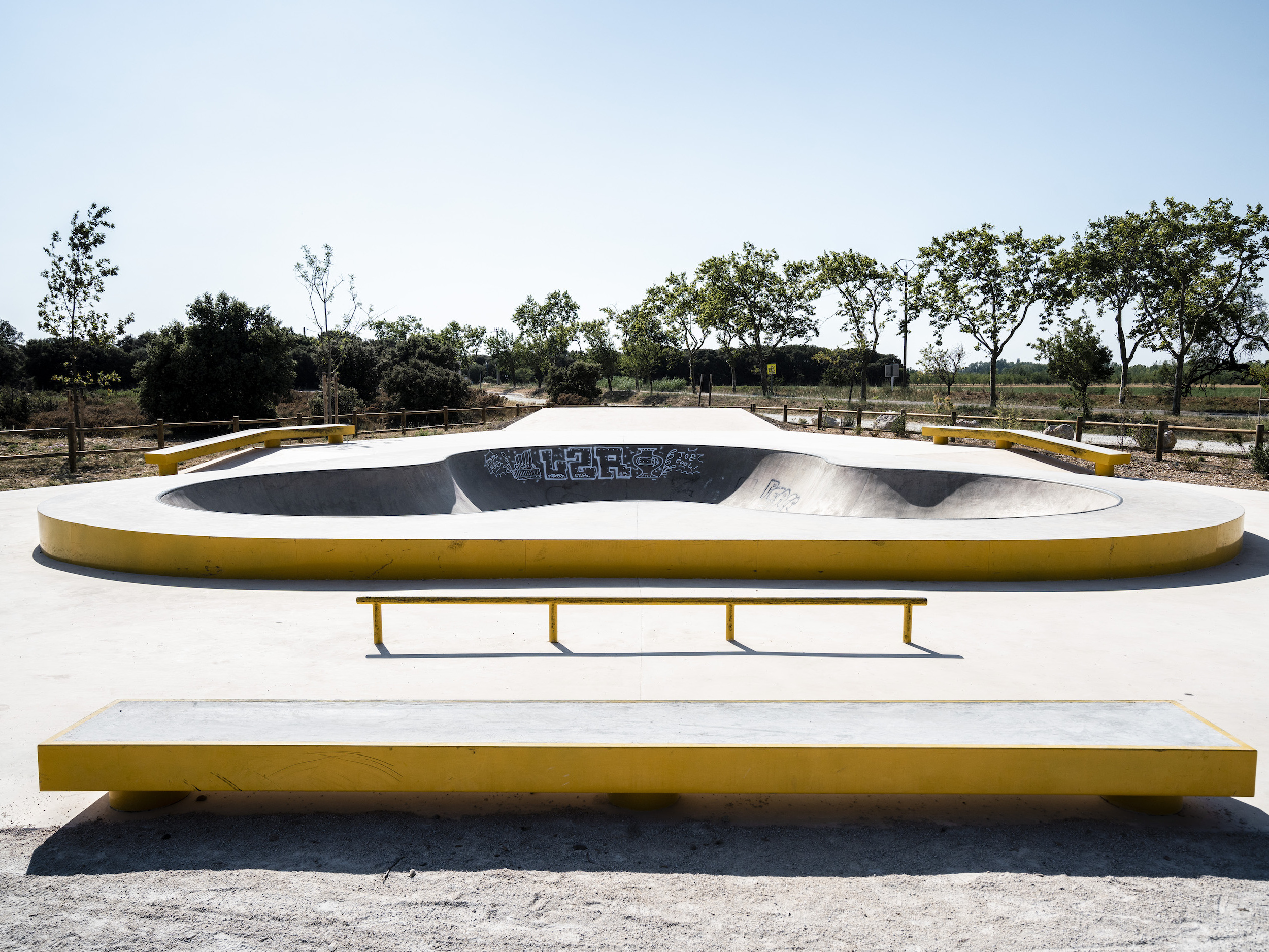 saint martin de crau skatepark