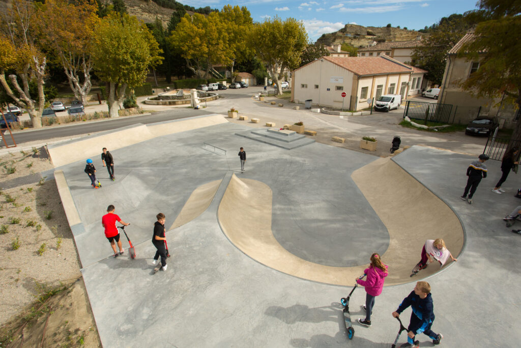 saint chamas skatepark